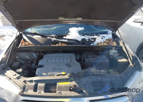 2011 Toyota Highlander Se V6 from USA, damaged, VIN 5TDBK3EHXBS081740